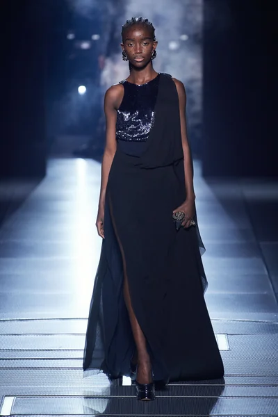 Look 14